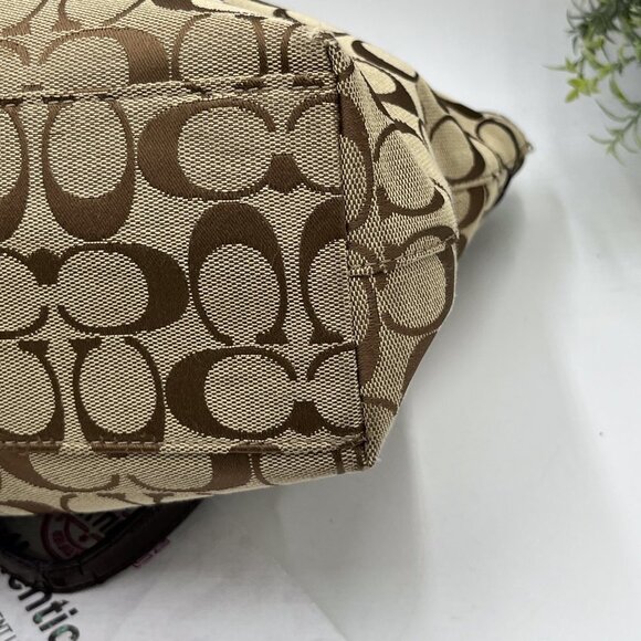 Authenticated Coach Signature Canvas Tote Patent Leather Trim Tan/Brown F28504 - Picture 9 of 15